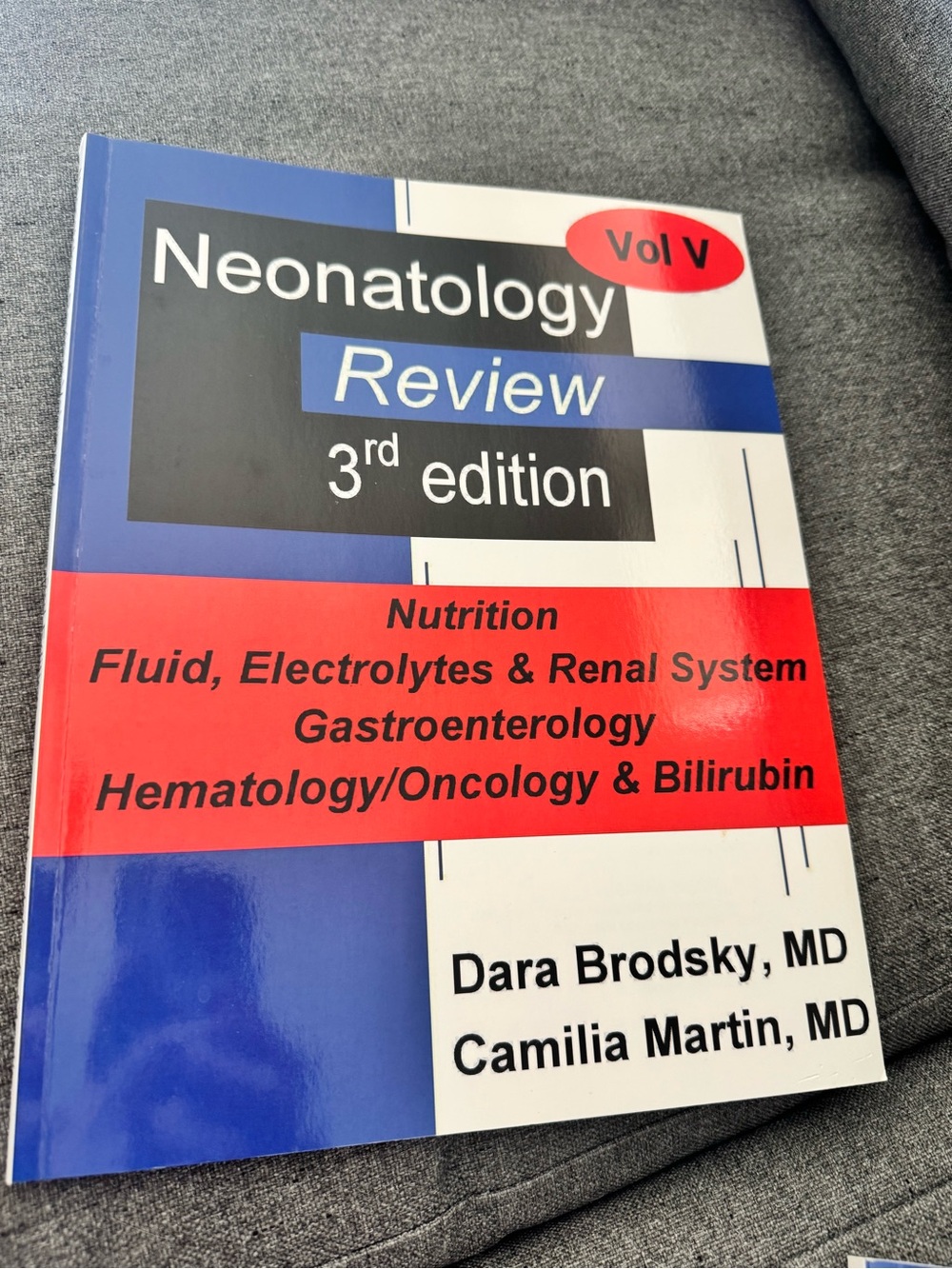 Neonatology Review 3rd Edition Complete Volumes I-V - Picture 6 of 6
